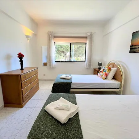 Falesia Beach By Homing Appartement *